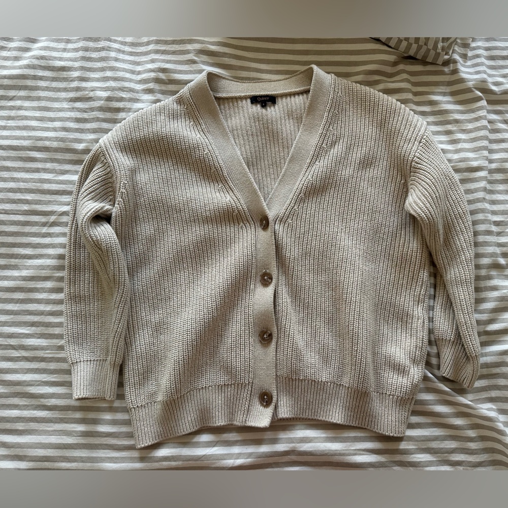 Quince 100% Organic Cotton Oversized
Boyfriend Cardigan Small
